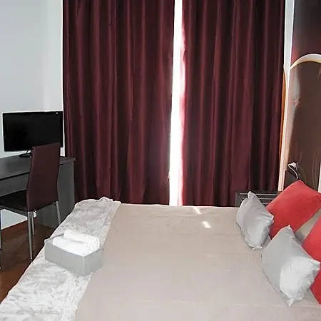 Kenzia 3*