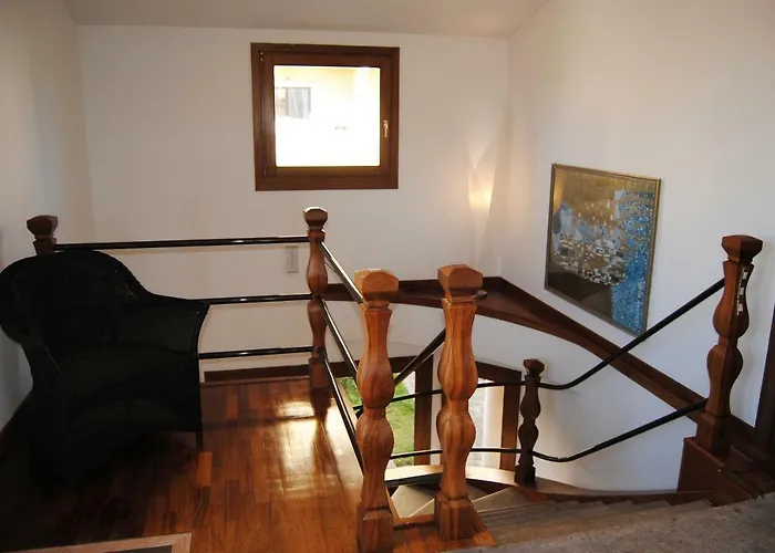 Kenzia Bed & Breakfast 3*